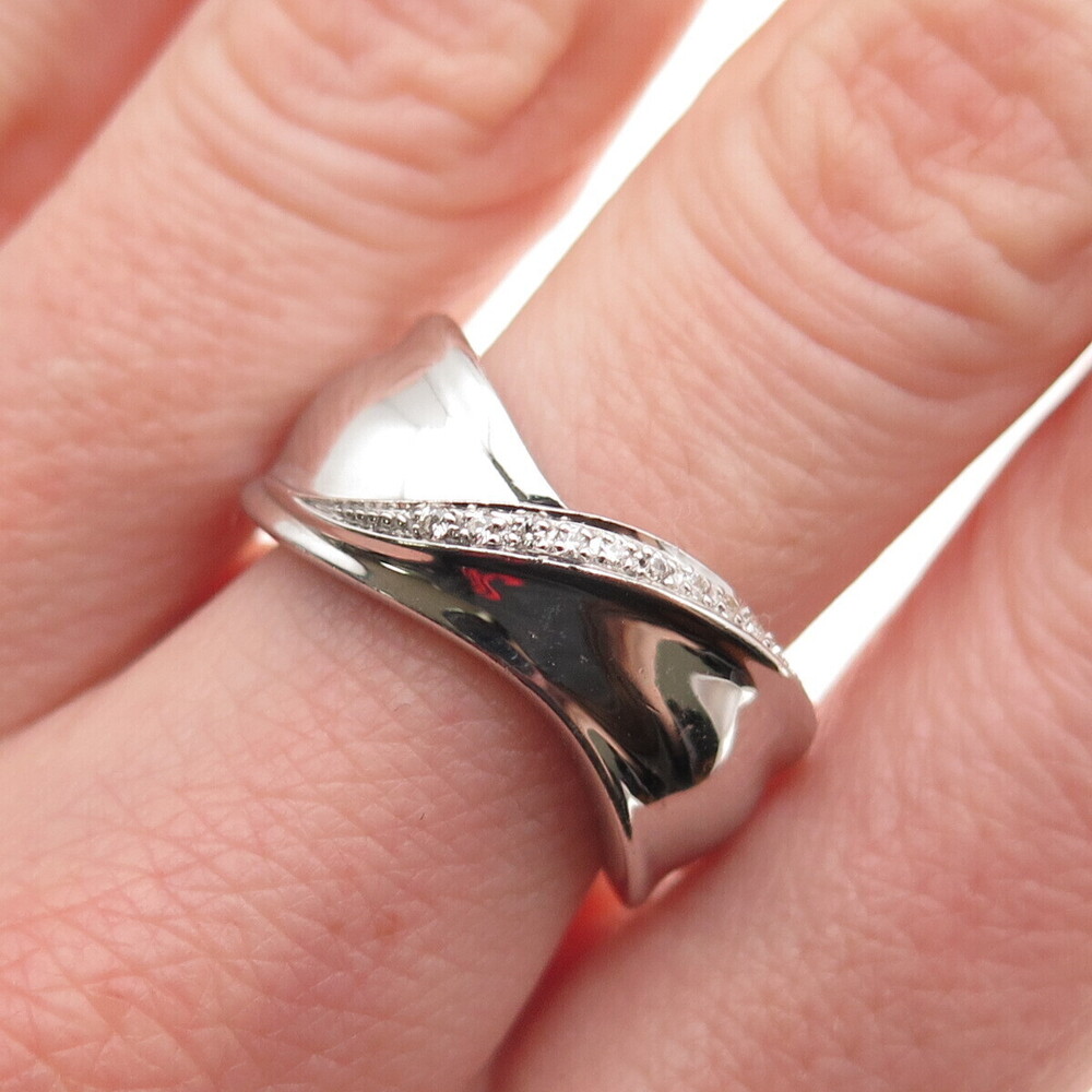 925 Sterling Silver Round-Cut Swarovski Crystal Twisted Ring Size 6.5